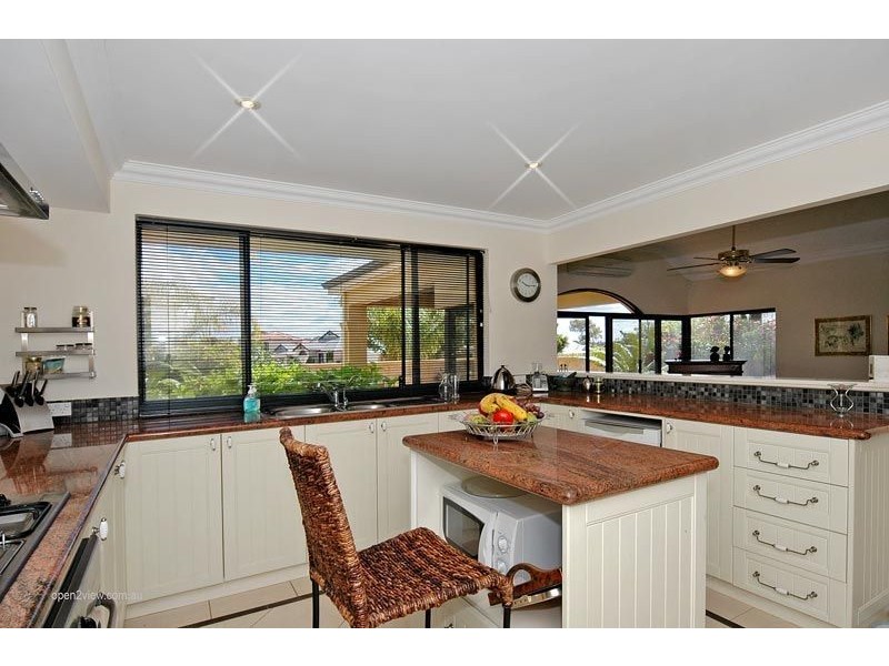 2 Montebello Avenue, Heathridge WA 6027