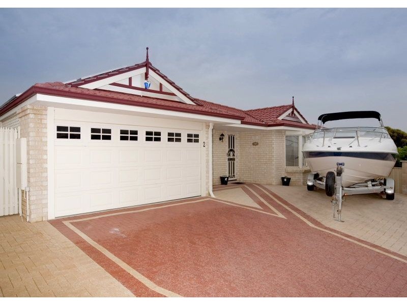 2 Culloch Way, Kinross WA 6028