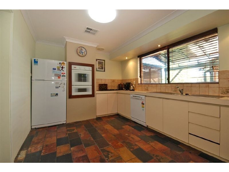 3 Lina Close, Craigie WA 6025