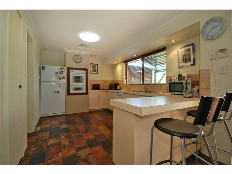 3 Lina Close, Craigie WA 6025