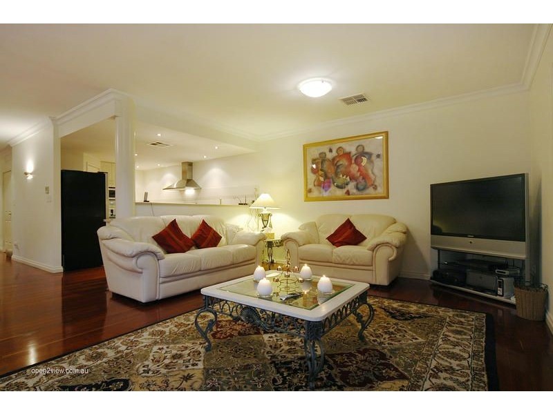 1 Shelduck Crescent, Joondalup WA 6027