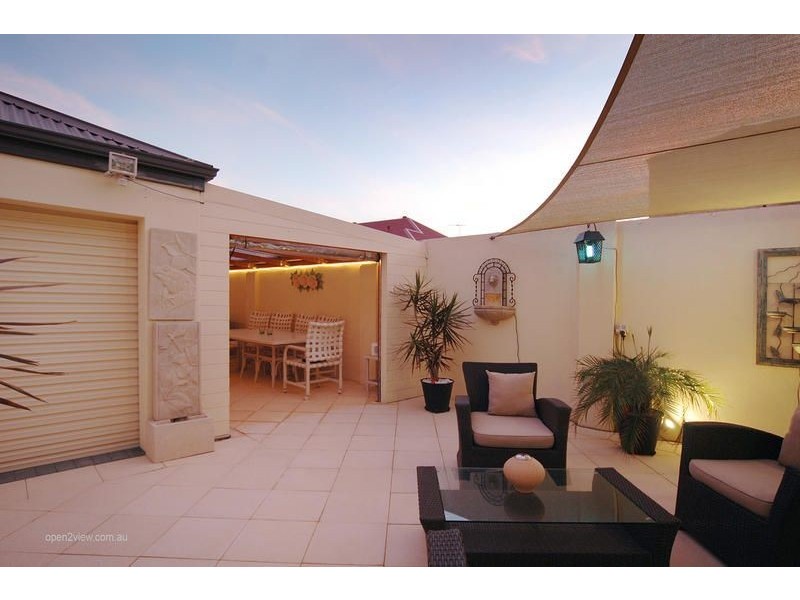 1 Shelduck Crescent, Joondalup WA 6027