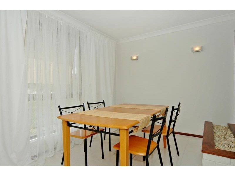 1 Grevillea Place, Heathridge WA 6027