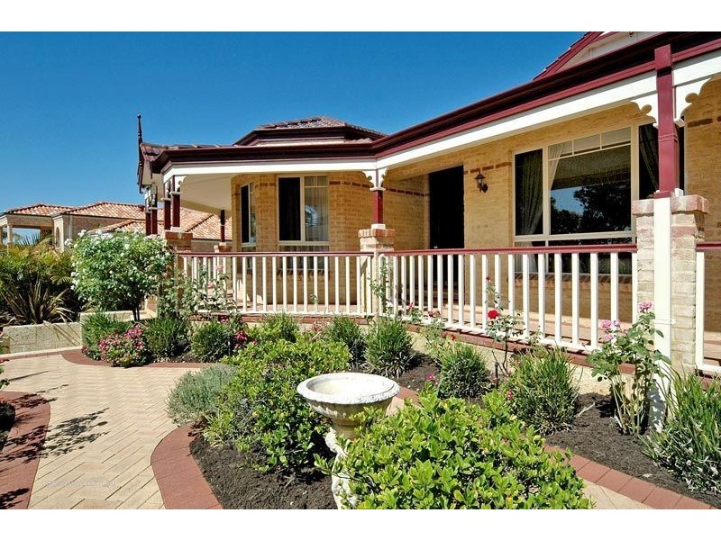 36 Phillips Fox Terrace, Woodvale WA 6026