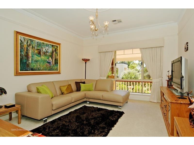 36 Phillips Fox Terrace, Woodvale WA 6026