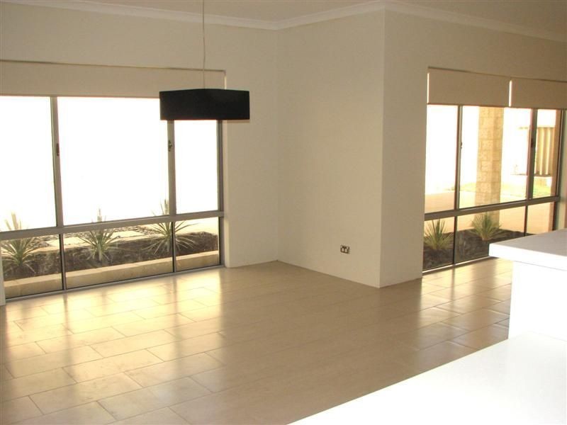 70 Berlotto Drive, Tapping WA 6065