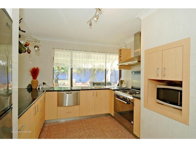 9 Lowes Way, Padbury WA 6025