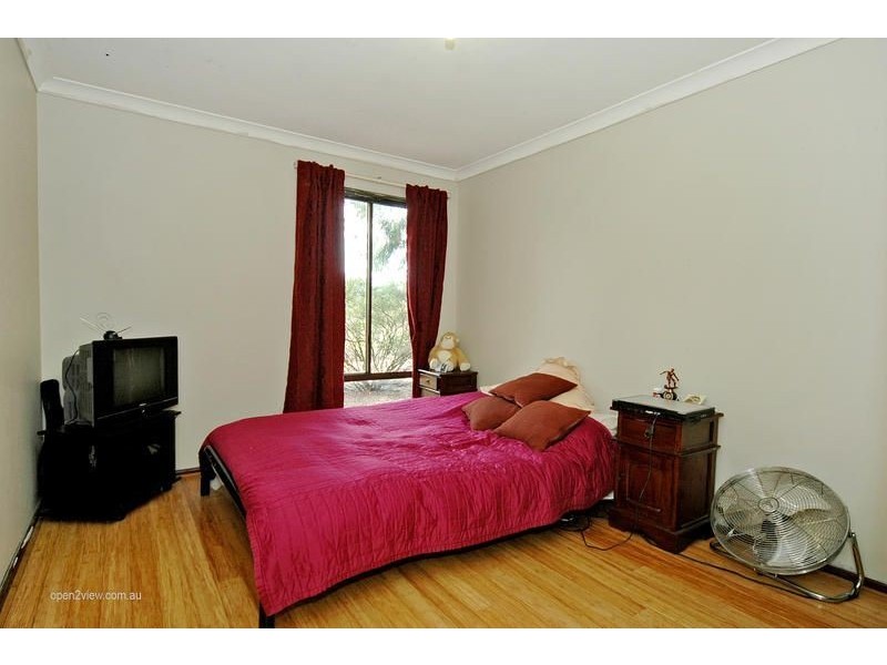 9 Lowes Way, Padbury WA 6025