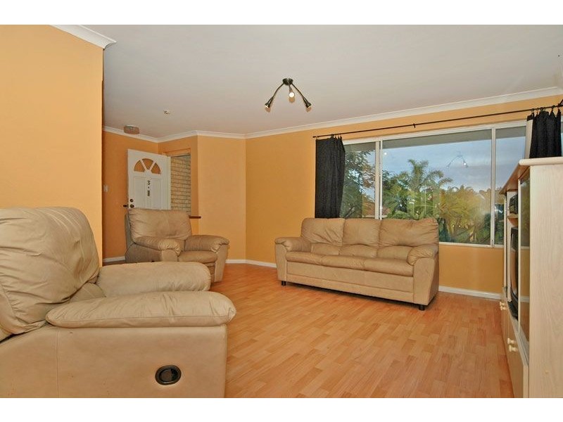 3 Quillen View, Joondalup WA 6027