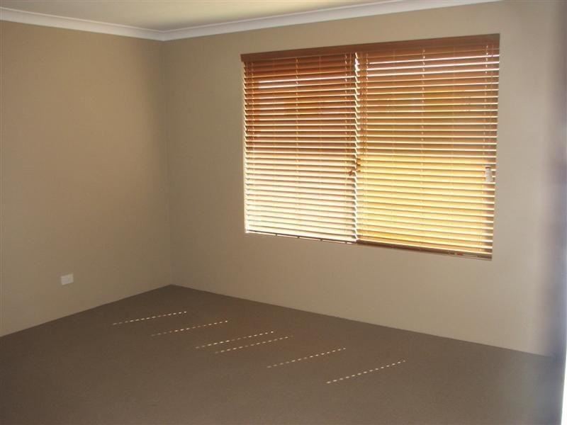 50 Litchfield Crescent, Carramar WA 6031