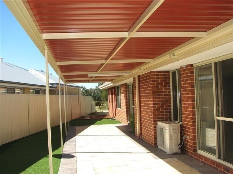 50 Litchfield Crescent, Carramar WA 6031