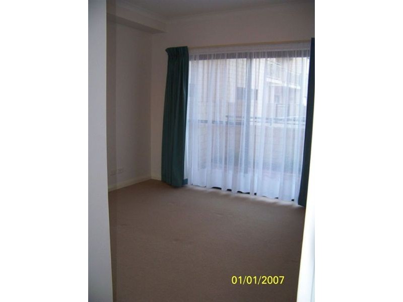 9/162 Lakeside Drive, Joondalup WA 6027