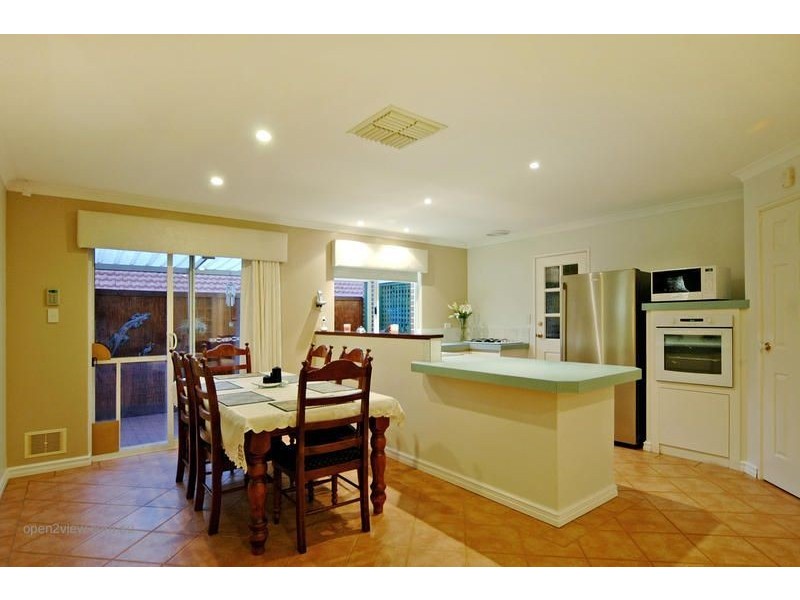 3 Kirkdale Turn, Kinross WA 6028