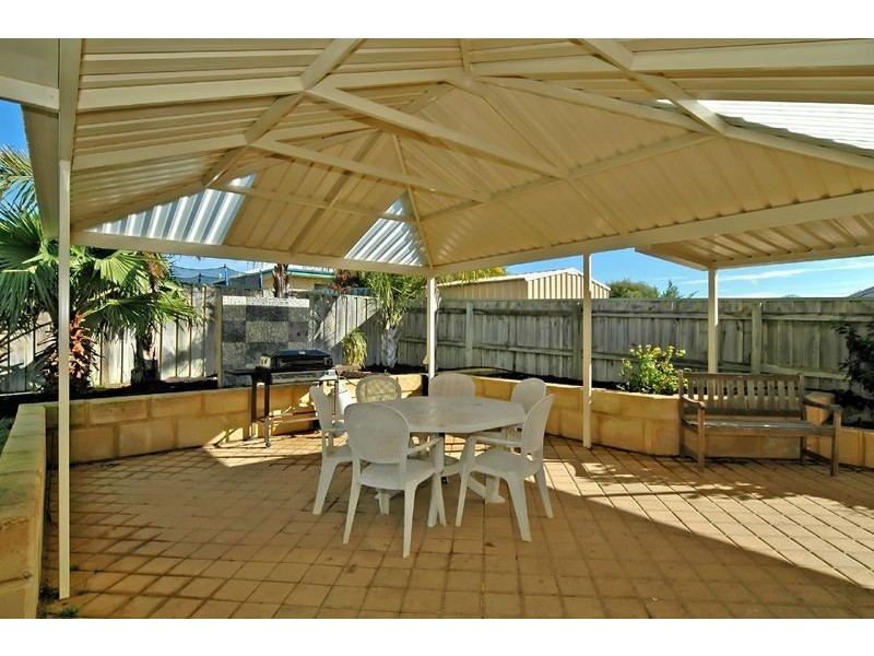 50 Lithgow Drive, Clarkson WA 6030