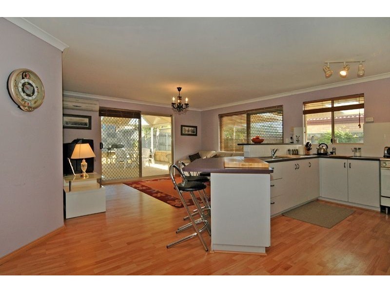 50 Lithgow Drive, Clarkson WA 6030