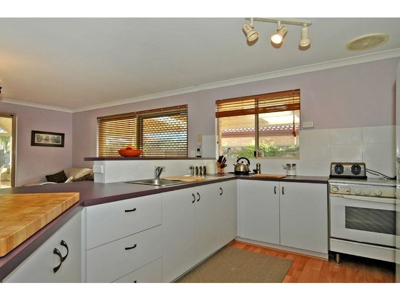 50 Lithgow Drive, Clarkson WA 6030