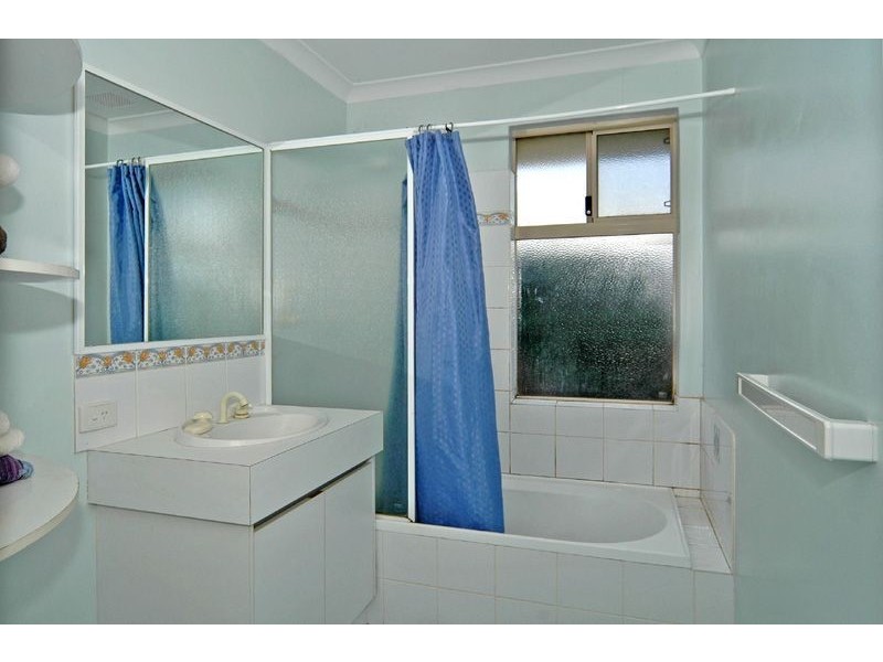 50 Lithgow Drive, Clarkson WA 6030