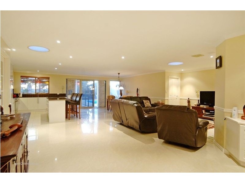 1 Geoff Russell Drive, Kinross WA 6028