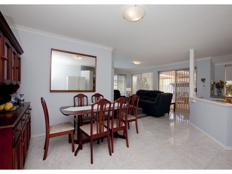 22 Fisherton Circuit, Kinross WA 6028