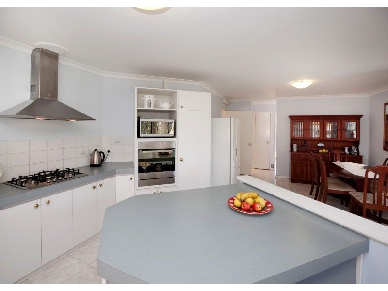 22 Fisherton Circuit, Kinross WA 6028