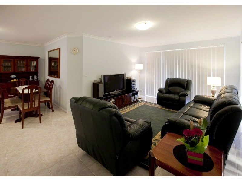 22 Fisherton Circuit, Kinross WA 6028