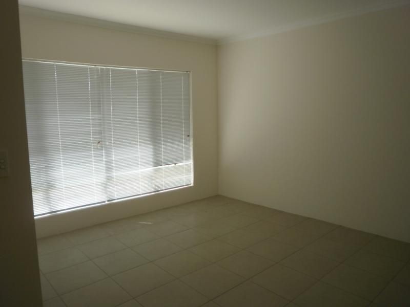 21 LINDSAY BEACH  BOULEVARD  YANC, Yanchep WA 6035