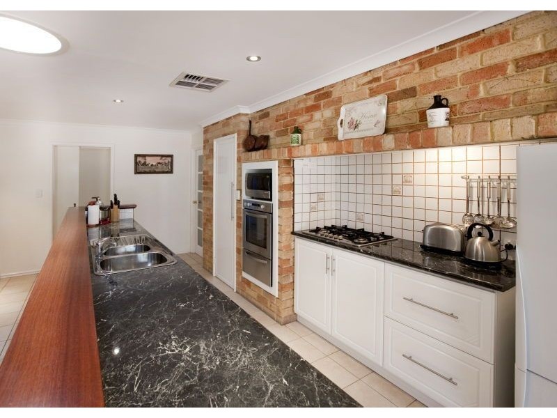 14 Congressional Crescent, Connolly WA 6027