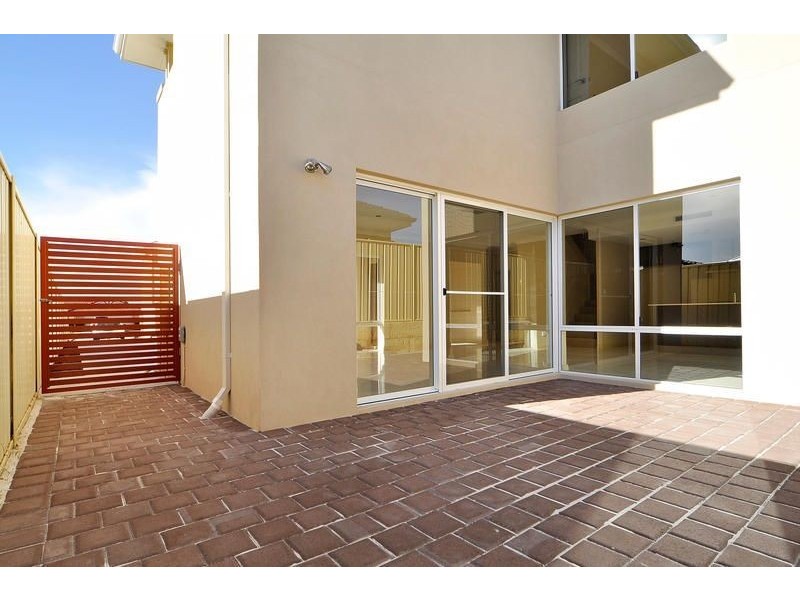 36 Cooper Street, Madeley WA 6065