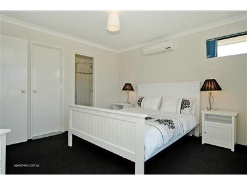 25 INJIDUP LOOP, Clarkson WA 6030