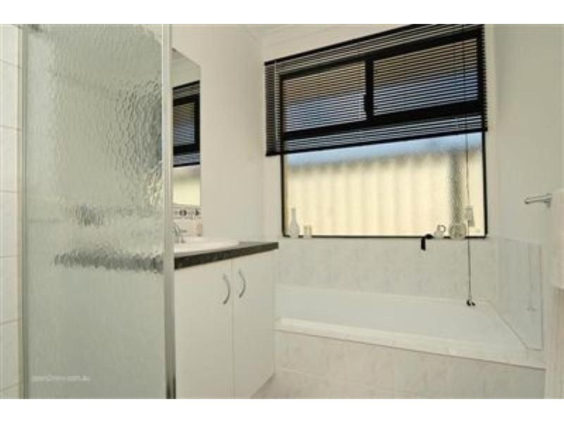 25 INJIDUP LOOP, Clarkson WA 6030
