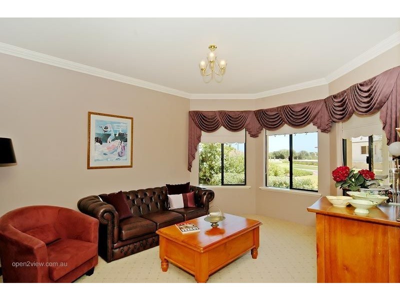 3 Cavello View, Iluka WA 6028