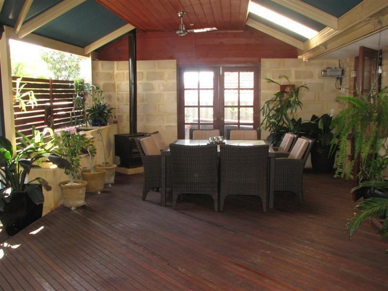 4 Jay Place, Quinns Rocks WA 6030