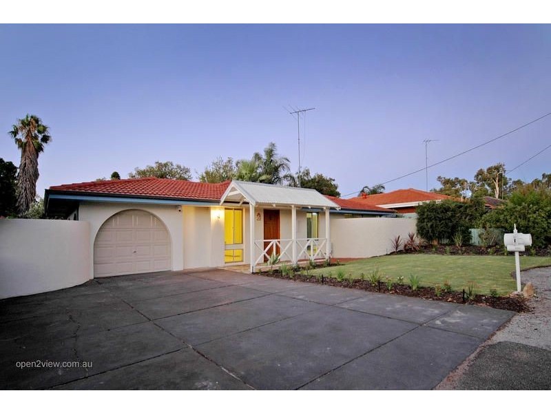 6 Kulindi Crescent, Wanneroo WA 6065