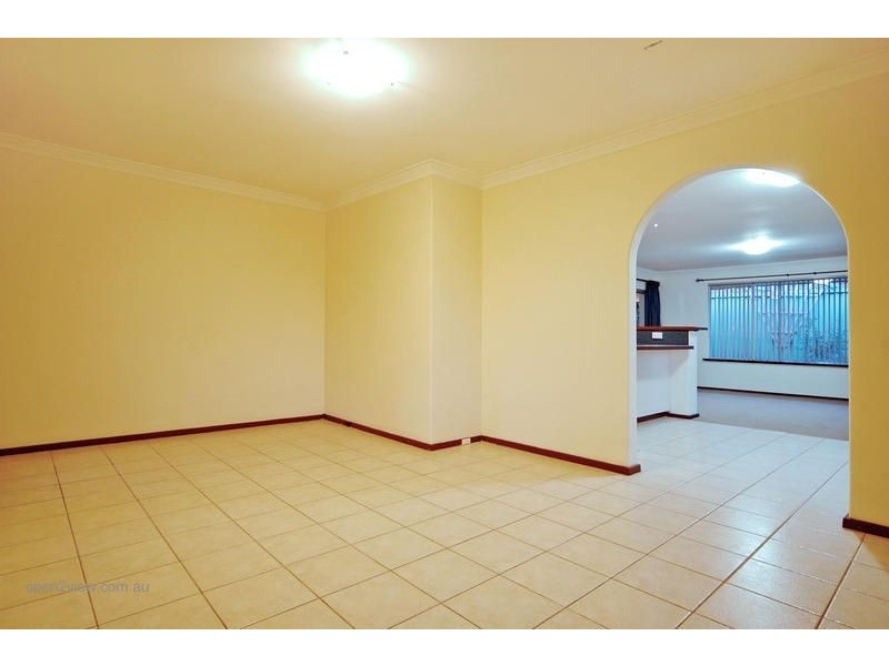 6 Kulindi Crescent, Wanneroo WA 6065