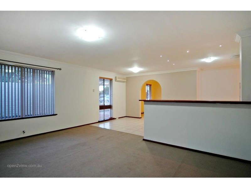 6 Kulindi Crescent, Wanneroo WA 6065