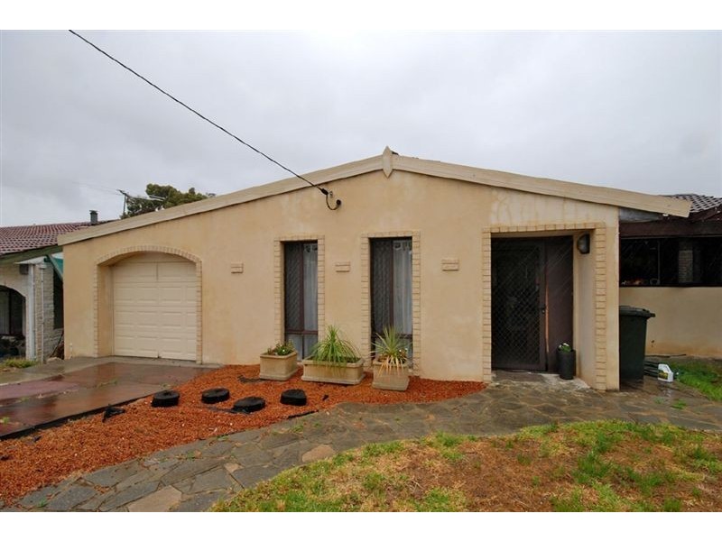 30 Craigie Drive, Craigie WA 6025