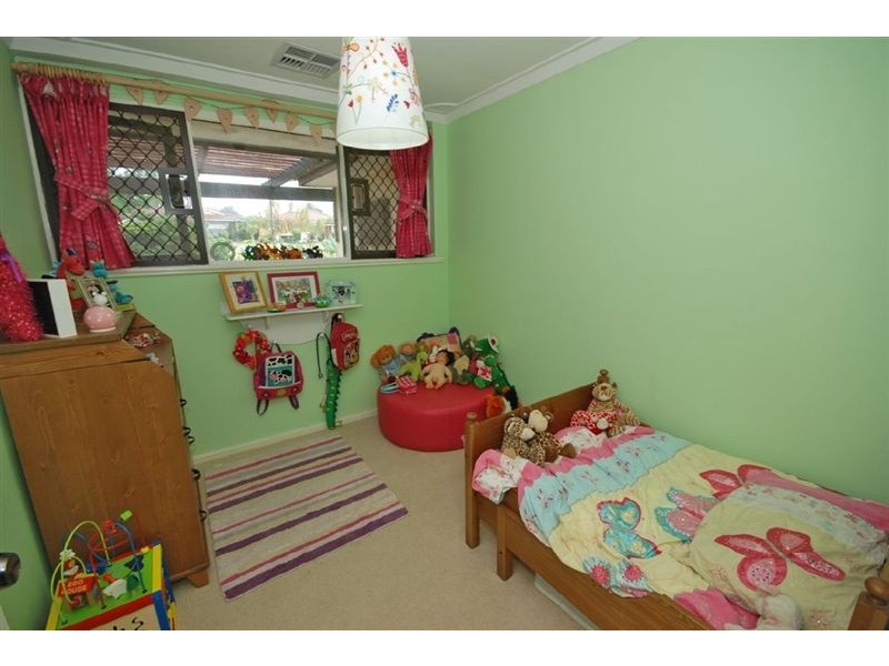 30 Craigie Drive, Craigie WA 6025