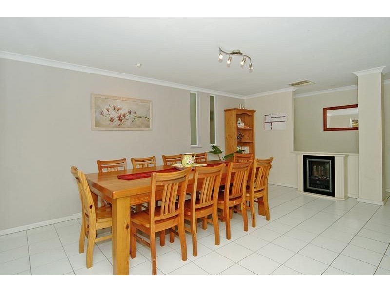 1 Lundy Court, Currambine WA 6028