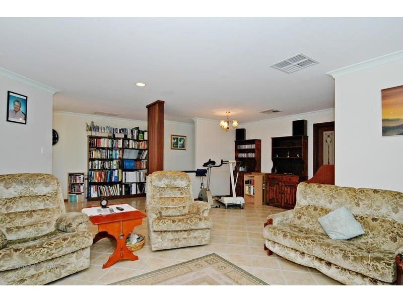 8 Jasper Way, Edgewater WA 6027
