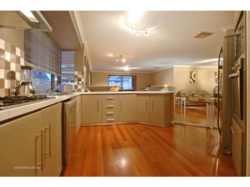 29 Waldburg Drive, Tapping WA 6065