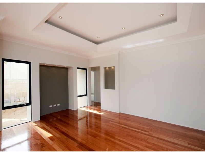 17 Quarram Crescent, Burns Beach WA 6028