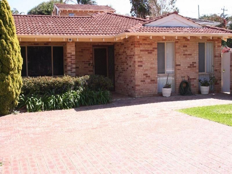 17A Gull Street, Marmion WA 6020