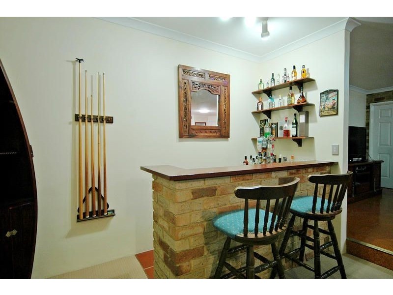 5 Vilamour Close, Currambine WA 6028