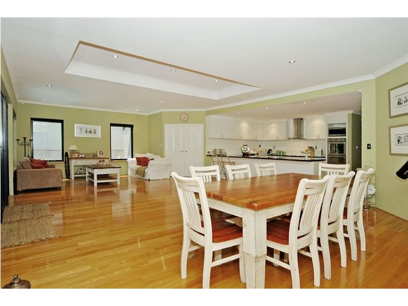 7 Whitehaven Avenue, Burns Beach WA 6028