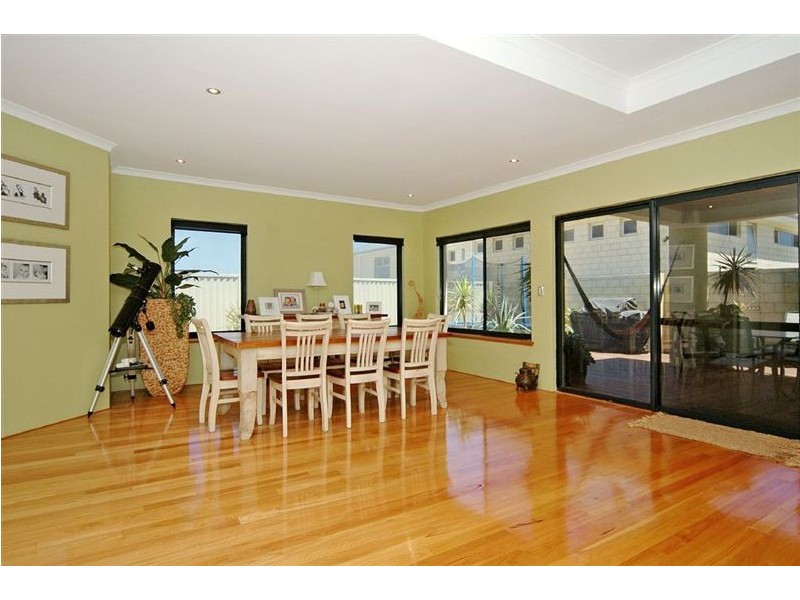 7 Whitehaven Avenue, Burns Beach WA 6028