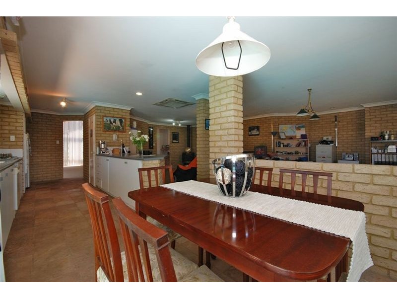 7 Quesnel Place, Joondalup WA 6027