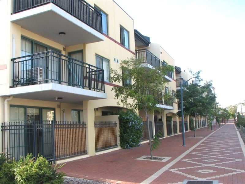 65/167 Grand Boulevard, Joondalup WA 6027