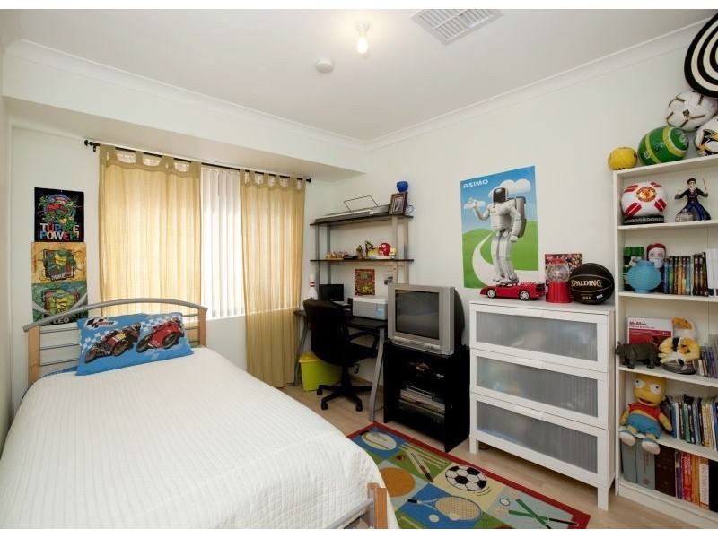 32 Monkton Place, Kinross WA 6028