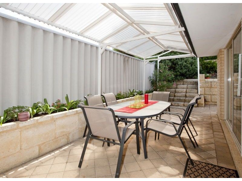 32 Monkton Place, Kinross WA 6028