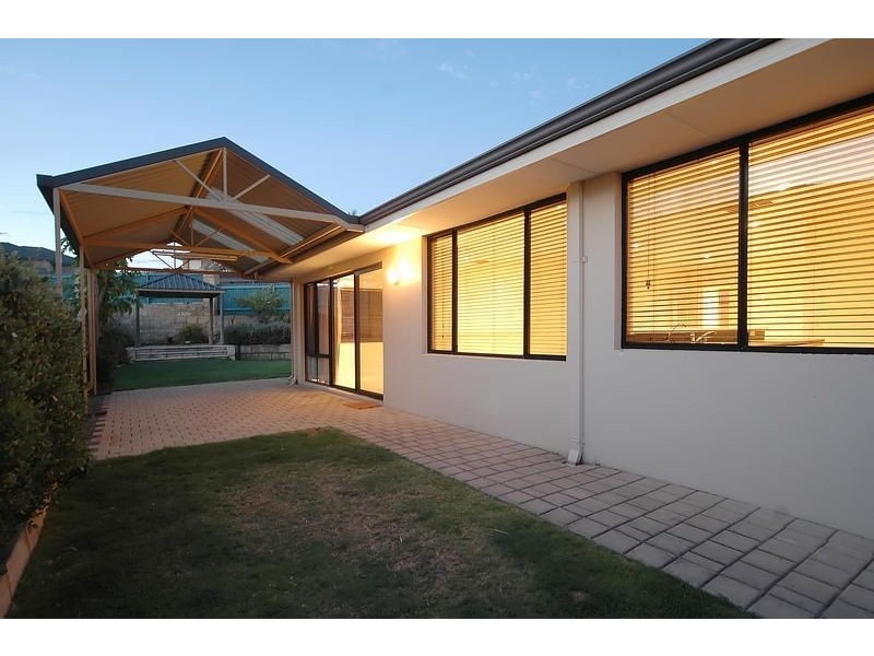 29 La Grange Loop, Currambine WA 6028